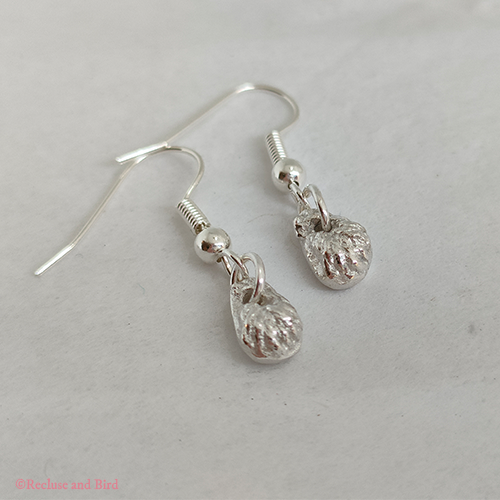 Lása - Clones Knot Earrings